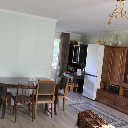 Nunuka House Apartment Tserovani Екстериор снимка